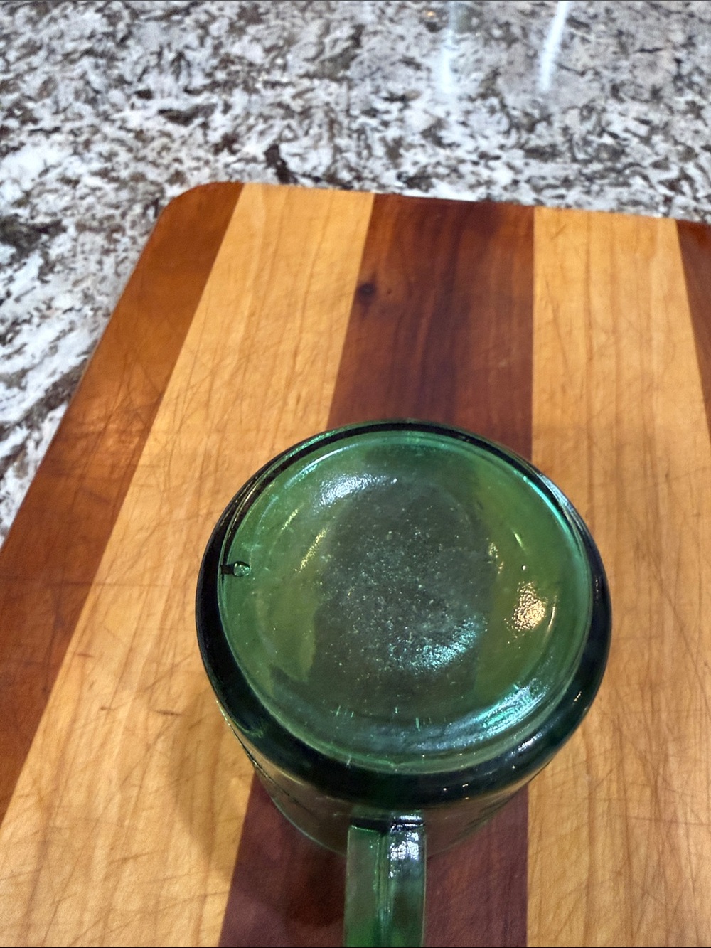 Cream Dove Brand Green Glass Measuring Cup with Handle, ExcellentCondition One C - Picture 5 of 5